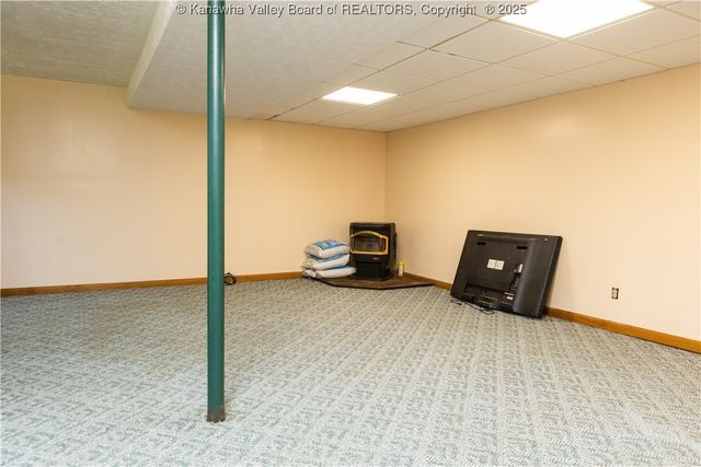 8 Wick Lane, Cross Lanes, WV 25313