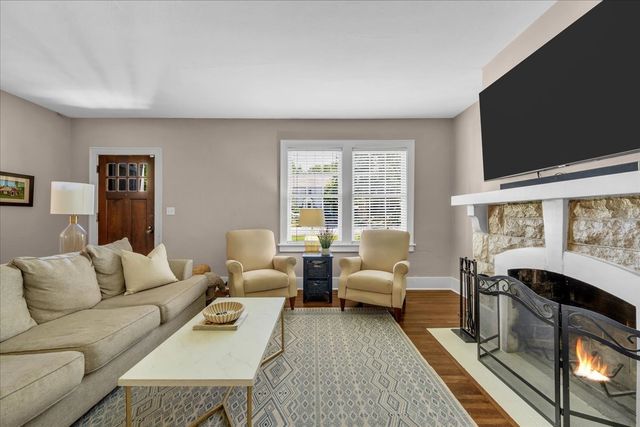 115 Cherokee Rd, Nashville, TN 37205