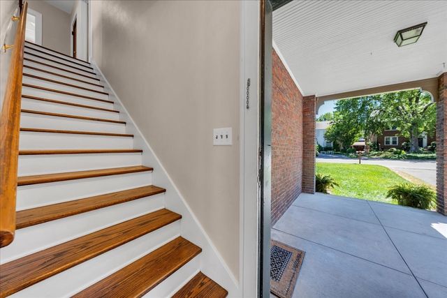 115 Cherokee Rd, Nashville, TN 37205