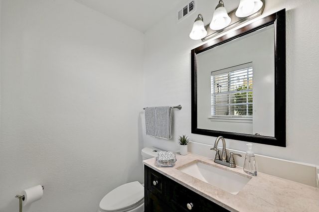 1601 Judy Lynn DR 110, Spicewood, TX 78669
