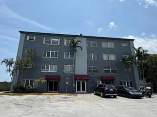 1060 CRYSTAL LAKE DRIVE 401, Deerfield Beach, FL 33064