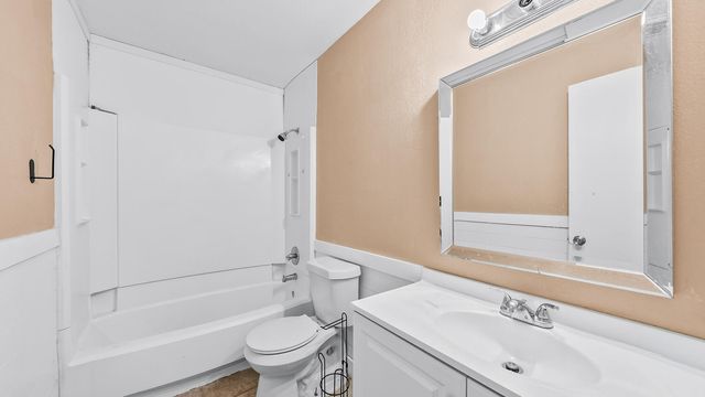 6215 24th Street, Lubbock, TX 79407