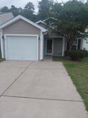 904 Silvercrest Dr., Myrtle Beach, SC 29579