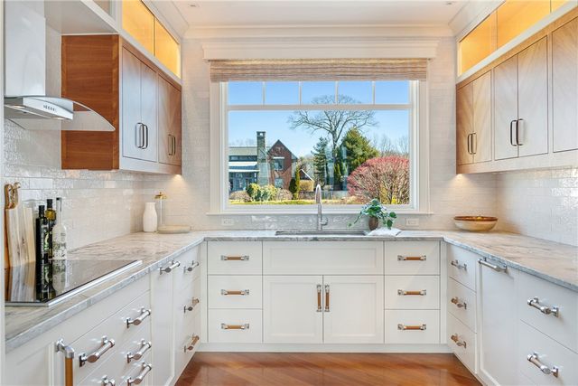 246 Channel View, Warwick, RI 02889