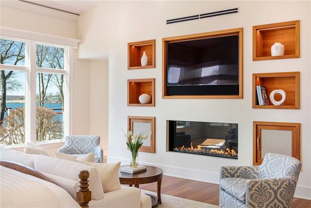 246 Channel View, Warwick, RI 02889