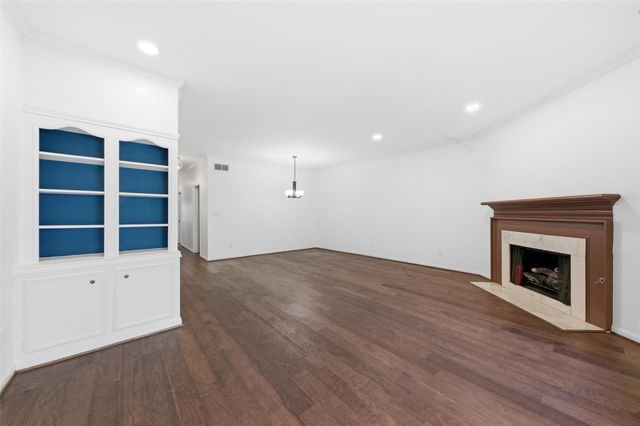 8614 Oakford Drive, Houston, TX 77024