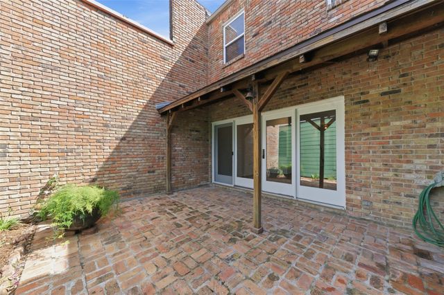 8614 Oakford Drive, Houston, TX 77024