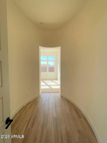9273 W Country Club Trail, Peoria, AZ 85383