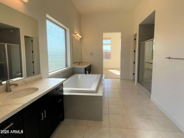 9273 W Country Club Trail, Peoria, AZ 85383