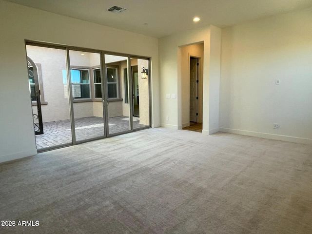 9273 W Country Club Trail, Peoria, AZ 85383