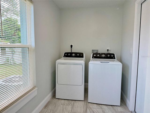 892 ROCKHILL STREET, Deltona, FL 32725