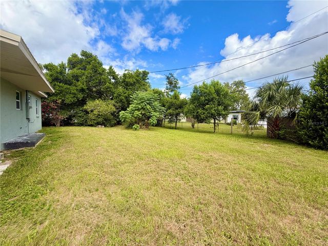 892 ROCKHILL STREET, Deltona, FL 32725