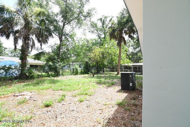 7435 BAMBERG Road, Jacksonville, FL 32277