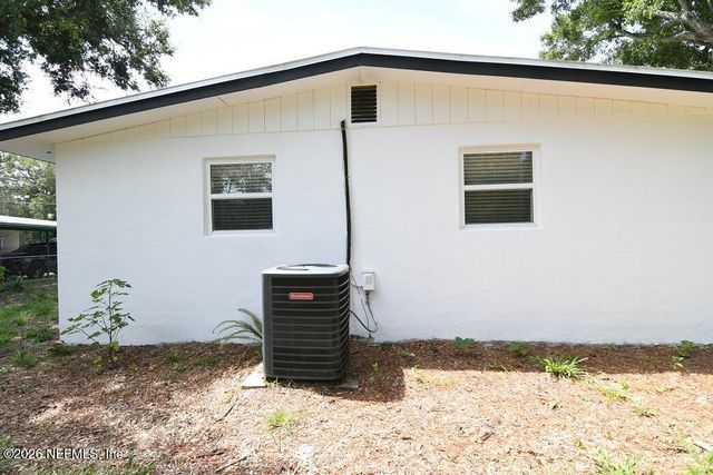7435 BAMBERG Road, Jacksonville, FL 32277