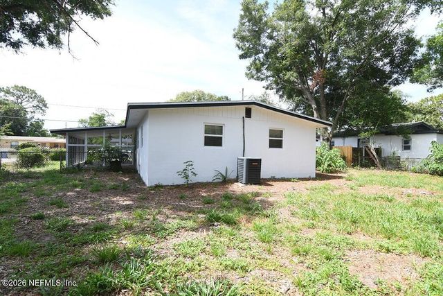 7435 BAMBERG Road, Jacksonville, FL 32277