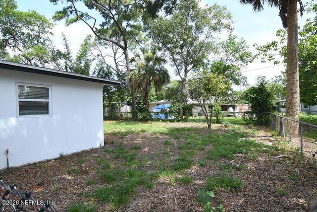 7435 BAMBERG Road, Jacksonville, FL 32277