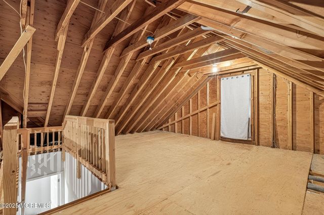 18 Baxter Road, Edison, NJ 08817