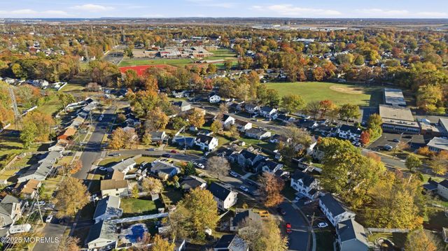 18 Baxter Road, Edison, NJ 08817