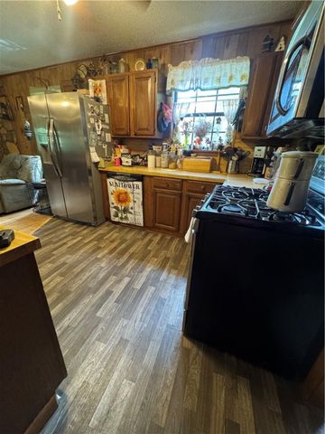 3637 Bailey Loop Road, Russellville, AR 72802