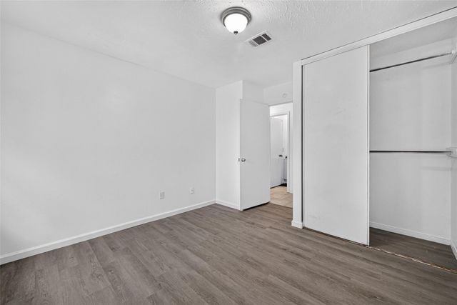 8623 Quail Hills Drive, Houston, TX 77489