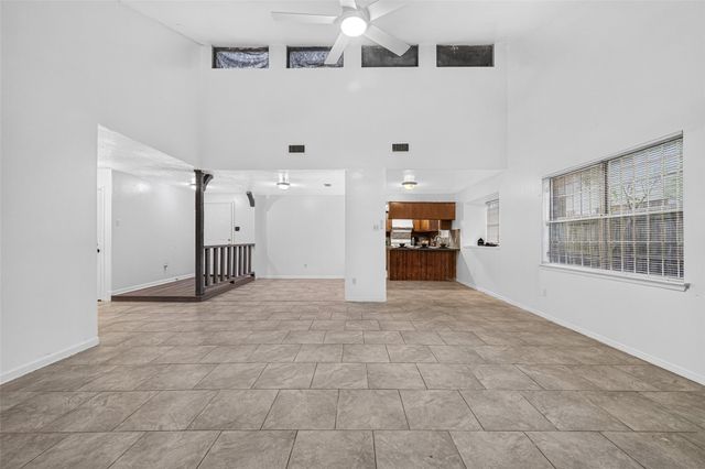 8623 Quail Hills Drive, Houston, TX 77489