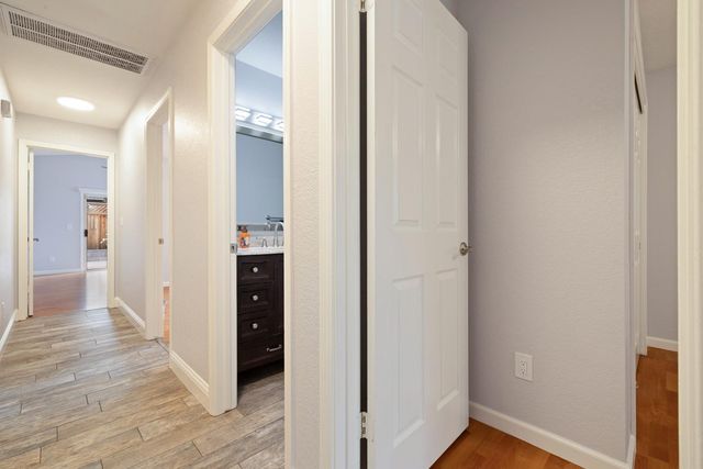 540 Morris Phelps Dr, Tracy, CA 95376