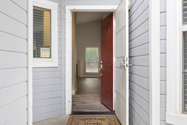 540 Morris Phelps Dr, Tracy, CA 95376