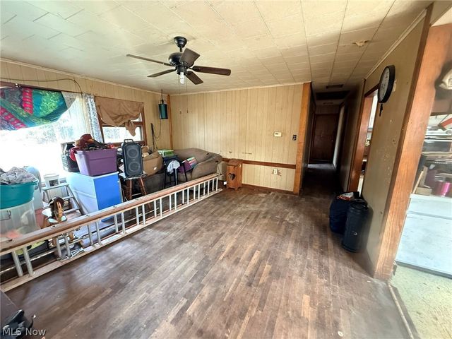 6223 Wayland Road, Ravenna, OH 44266