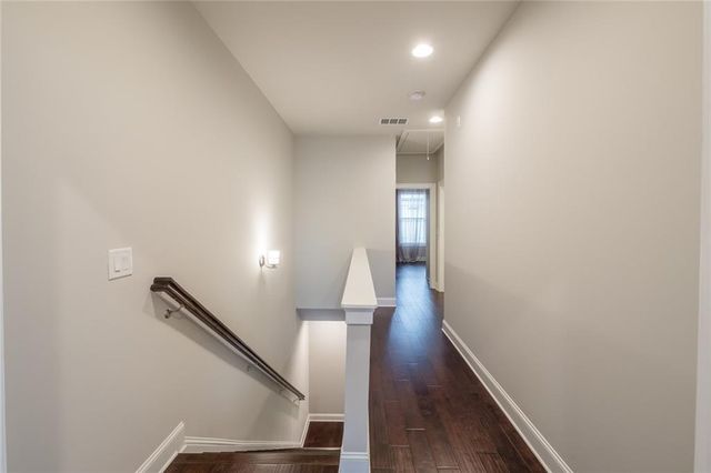 4216 Deming Circle, Atlanta, GA 30342