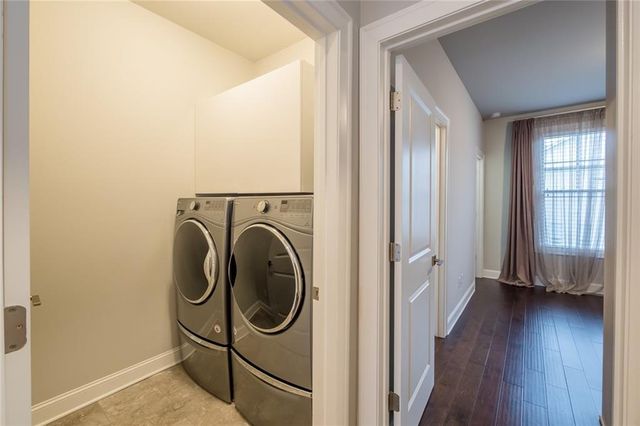 4216 Deming Circle, Atlanta, GA 30342