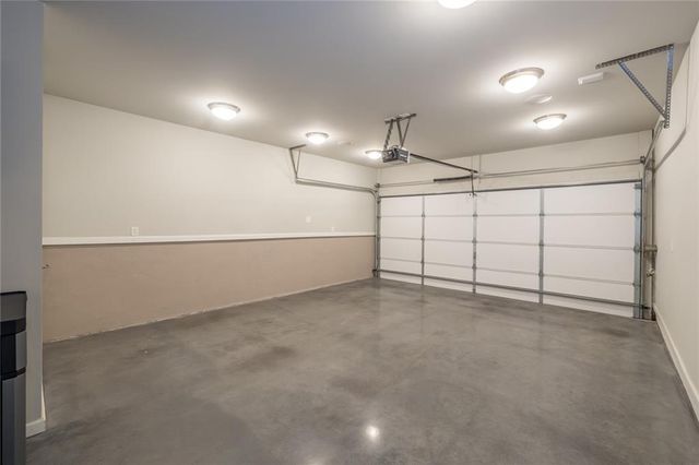 4216 Deming Circle, Atlanta, GA 30342