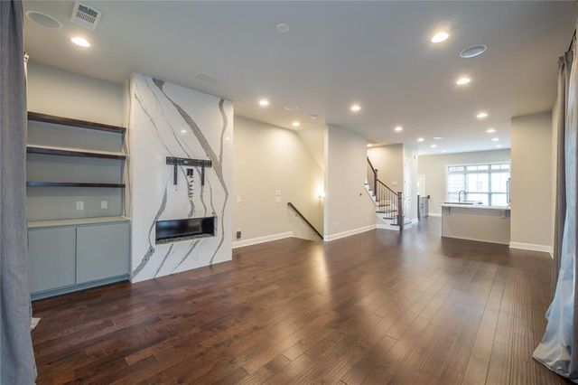 4216 Deming Circle, Atlanta, GA 30342