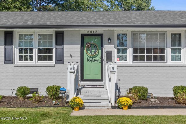 3012 Northwoods Drive, Jacksonville, NC 28540