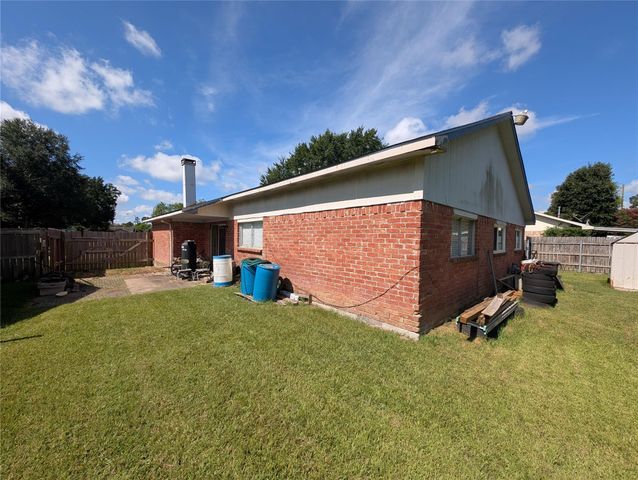 9310 Magnolia Ridge Drive, Houston, TX 77070