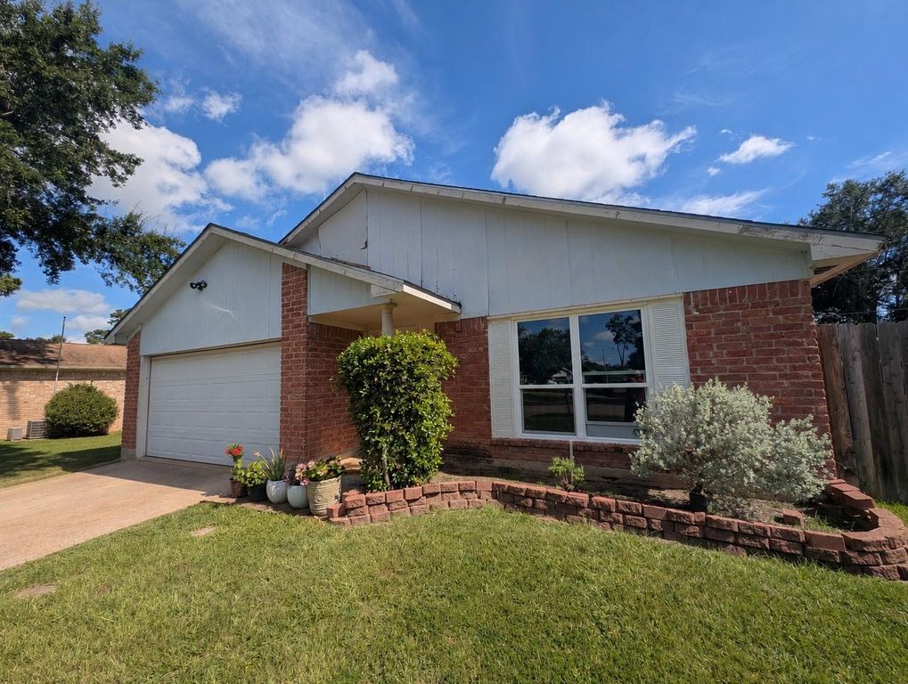 9310 Magnolia Ridge Drive, Houston, TX 77070