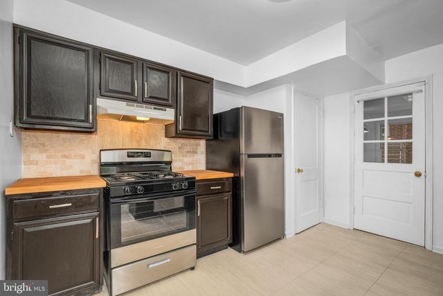 5803 DEWEY, Landover, MD 20785