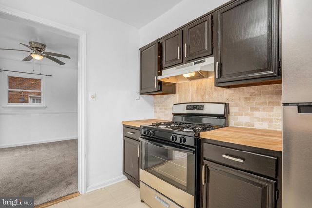5803 DEWEY, Landover, MD 20785