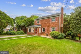 5803 DEWEY, Landover, MD 20785