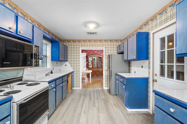 415 W Josephine Street, Weatherford, TX 76086