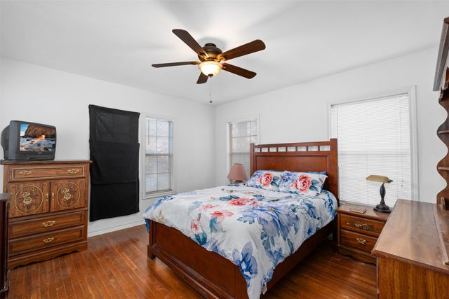 415 W Josephine Street, Weatherford, TX 76086