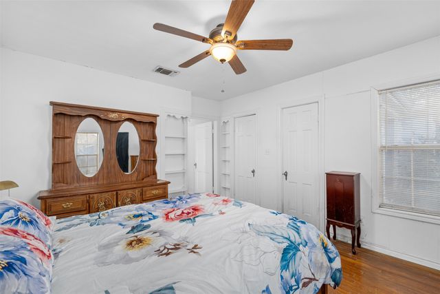 415 W Josephine Street, Weatherford, TX 76086