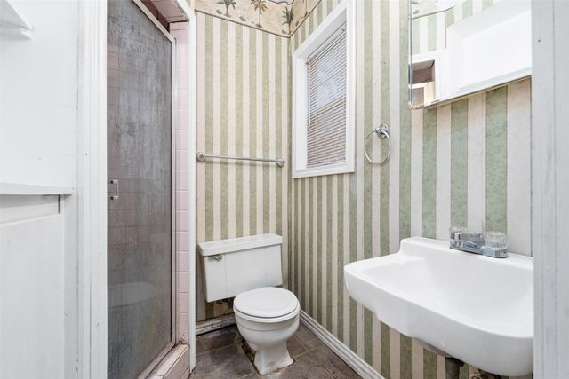 415 W Josephine Street, Weatherford, TX 76086