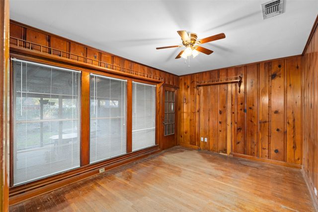 415 W Josephine Street, Weatherford, TX 76086