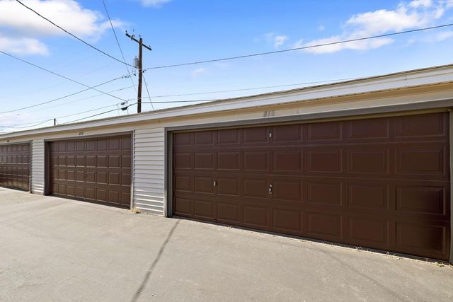 818 9th Street, Farmington, MN 55024