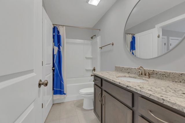 8040 Still Spring Ridge Dr, Nashville, TN 37221