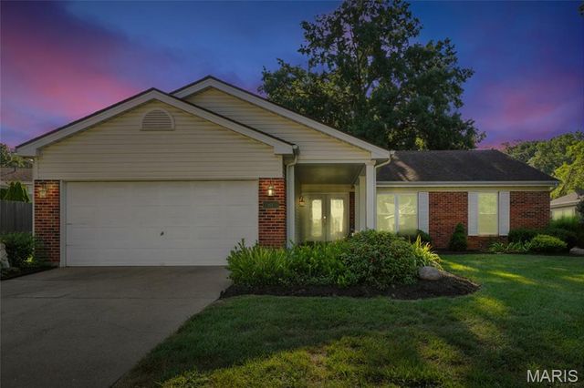 1152 Hollyberry Drive, Ballwin, MO 63021