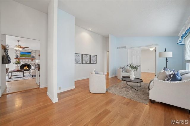 1152 Hollyberry Drive, Ballwin, MO 63021