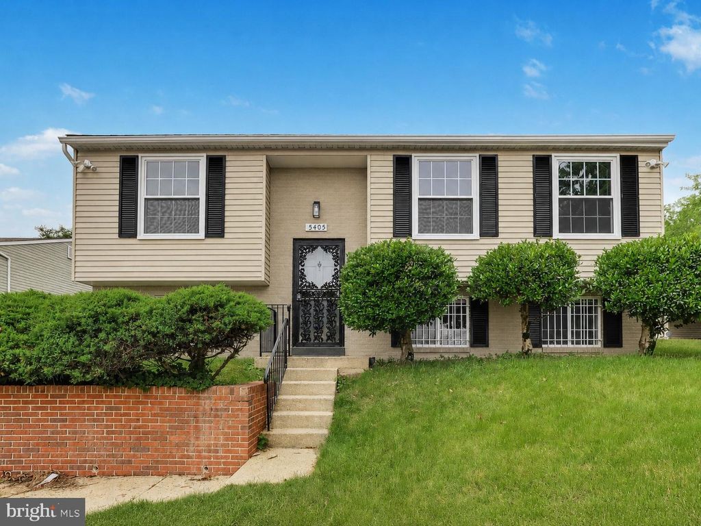 5405 TRUOC CT, Oxon Hill, MD 20745