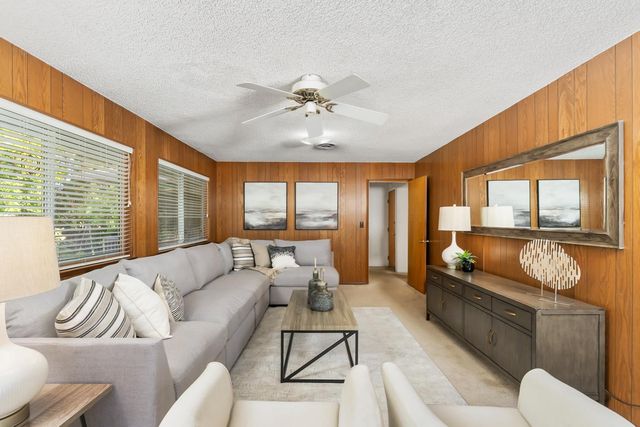 1258 Ridgeway Dr, Sacramento, CA 95822