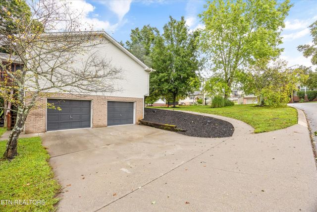 1621 Northfield Drive, Maryville, TN 37804